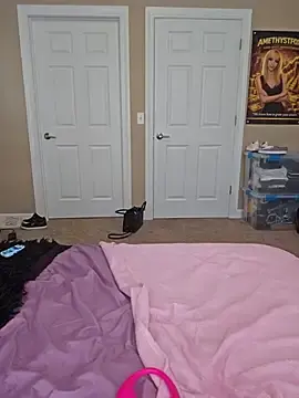 Stripchat Live Sex Cam of AmethystFoxx