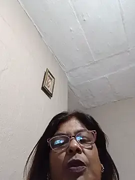 Stripchat Adult Webcam of mileesha
