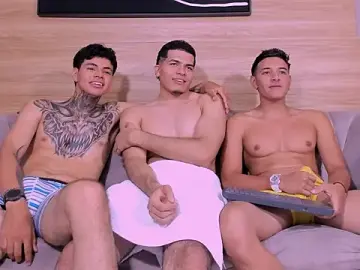 Stripchat Adult Webcam of Drake_friends