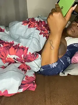 Stripchat Sex Cam of BoobsQueeen