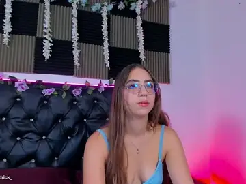 Stripchat Live Sex Cam of _Annie_Andrick_