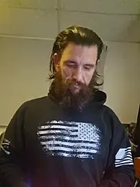 Stripchat Sex Cam of Bearded_veteran