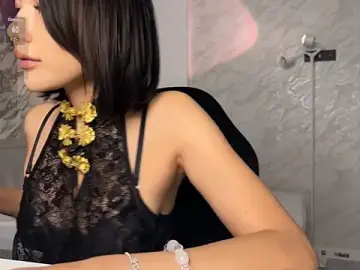 Stripchat Sex Cam of Asian_Vi