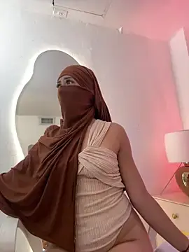 Stripchat Watch Live Sex Cams of DinaNoor