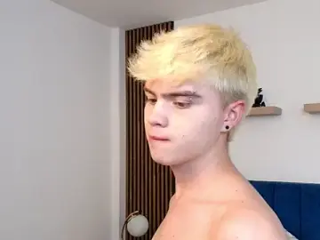 Stripchat Free Live Porn of Ian_Stone