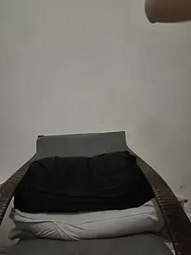 Stripchat Free Porn Cam of VIC22SECRET