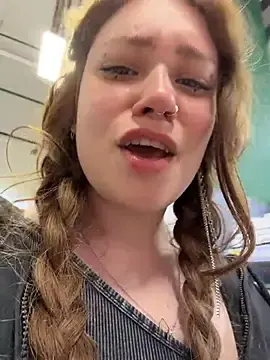 Stripchat Live Porn of lucy-joy