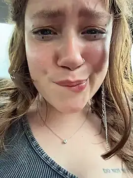 Stripchat Sex Chat of lucy-joy