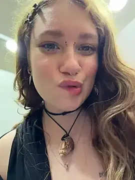 Stripchat Live Sex Cam of lucy-joy