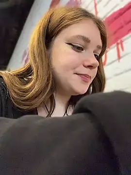 Stripchat Free Porn Cam of lucy-joy