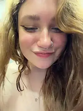 Stripchat Live Porn of lucy-joy