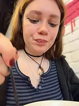 Stripchat Best live sex cam show of lucy-joy