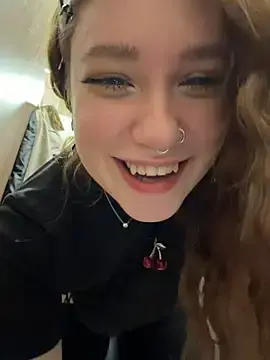 Stripchat Best Webcam of lucy-joy