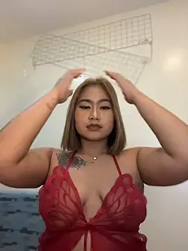 Stripchat Free Live Porn of vien_pussy69