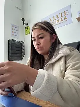 Stripchat Best Webcam of LIZ-06_