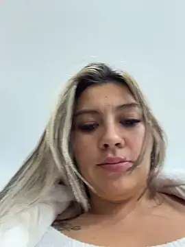 Stripchat Free Porn Cam of LIZ-06_