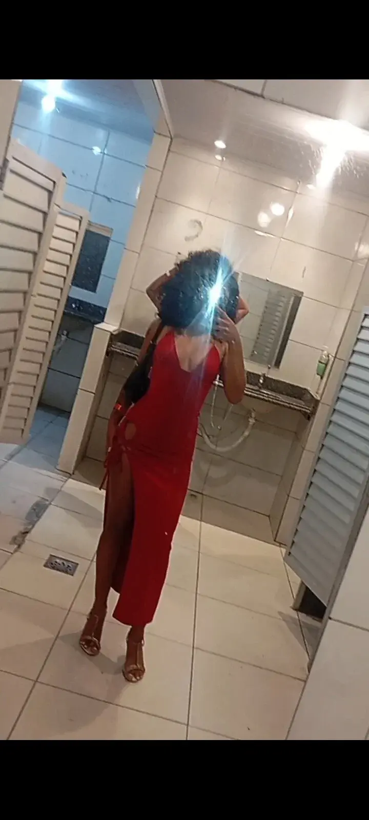 Lais_072738