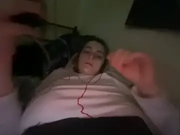 Stripchat Free Porn Cam of Snowbunnycake_131