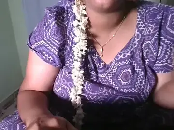 Stripchat Sex Cam of Tamil_Shailu