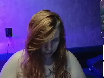 Stripchat Free Porn Cam of Tara_Renn