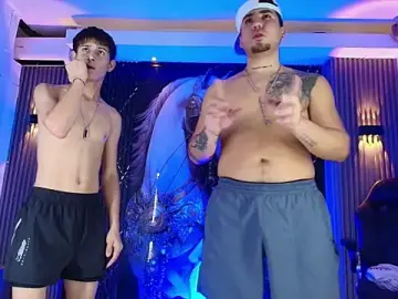 Stripchat Sex Cam of The_Boy_King_