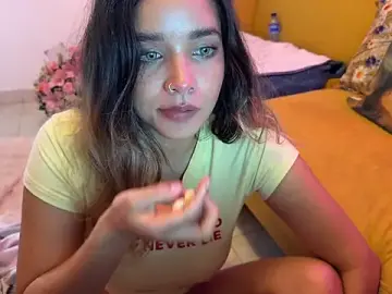 Stripchat Best Webcam of Olivia_Fox69