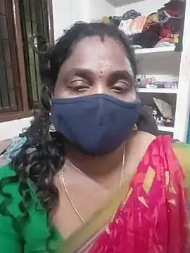 Stripchat Adult Video Chat of Tamil_Kavitha10