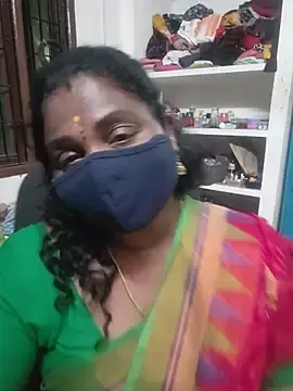 Stripchat Adult Video Chat of Tamil_Kavitha10