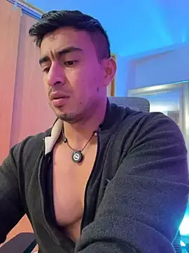 Stripchat Free Porn Cam of Chris_Clarck