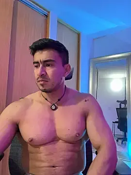 Stripchat Free Live Porn of Chris_Clarck