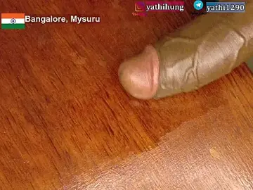 Stripchat Watch Live Sex Cams of KingCobraClassy