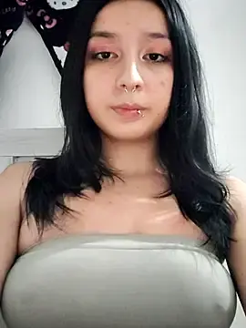 Stripchat Live Porn of Maiden-Hot