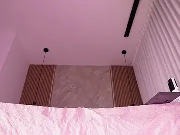 Stripchat Watch Live Sex Cams of emyli_sw_