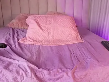Stripchat Best live sex cam show of emyli_sw_