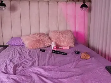 Stripchat Free Porn Cam of emyli_sw_