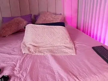 Stripchat Live Porn of emyli_sw_