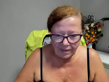Stripchat Live Sex Cam of Adelewildx