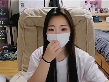 Stripchat Free Porn Cam of Berry_Chuu
