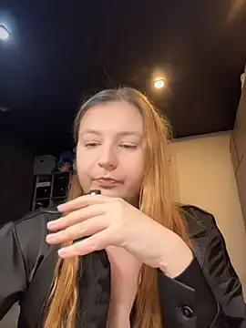 Stripchat Free Live Porn of CandyShoopp