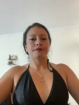 Stripchat Free Porn Cam of SamiiContreras_