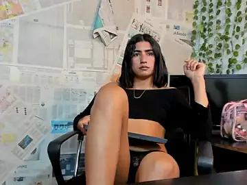 Stripchat Best Webcam of DAHNE_HOT_
