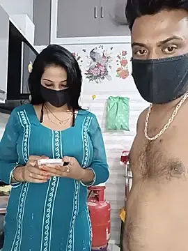 Stripchat Watch Live Sex Cams of Kaur_Simran_01