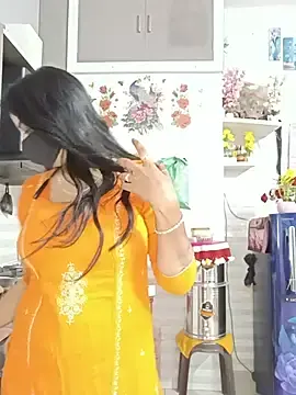 Stripchat Live Sex Cam of Kaur_Simran_01