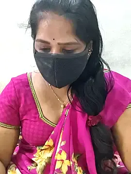 Stripchat Live Sex Cam of MaaliiiPonuTamil