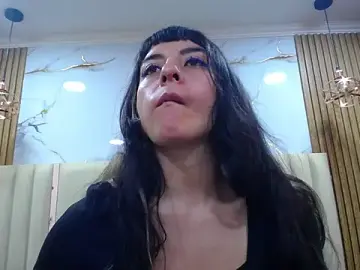Stripchat Sex Cam of Naughty_Kittenm