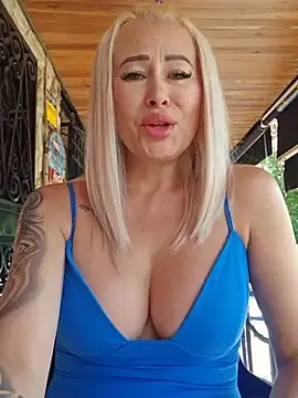 Stripchat Best live sex cam show of MILFBARBY