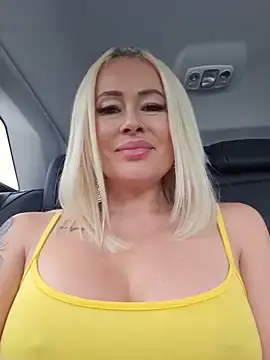 Stripchat Live Sex of MILFBARBY