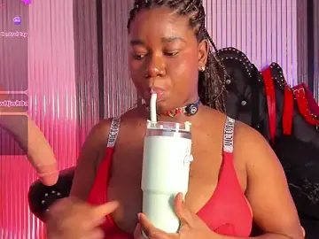 Stripchat Sex Cam of Slave_Ebony