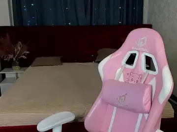 Stripchat Live Porn of Tara-Linn