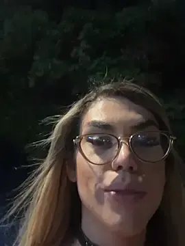 Stripchat Watch Live Sex Cams of ImolaHot